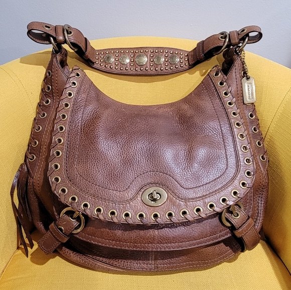 Auth Coach Tobacco Abbey Lace Flap Hobo Rare Leather